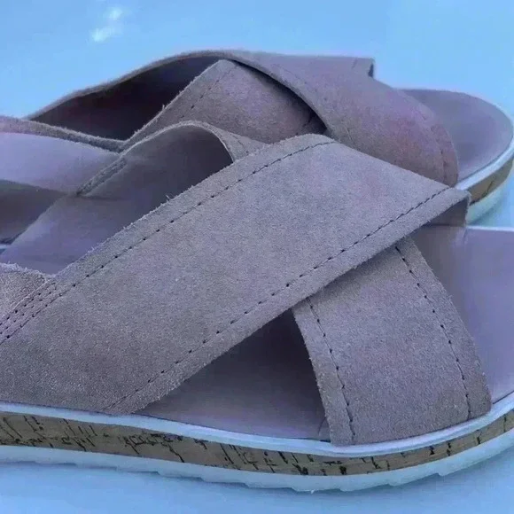 Marc Fisher Women’s Sandals Suede Blush Color Sz 9M - Picture 11 of 14